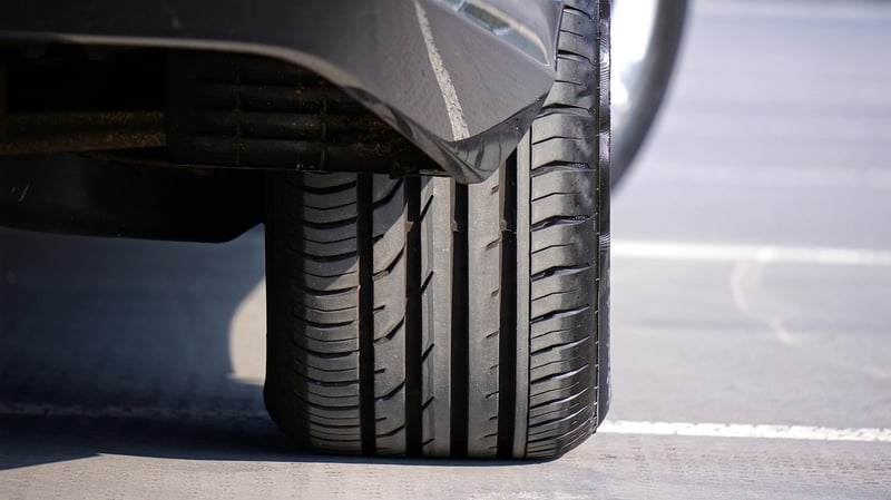 Tire Ottoman